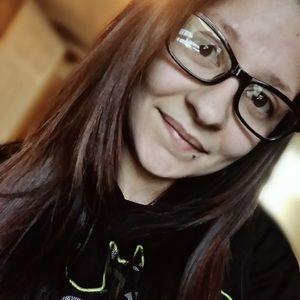 Meet your Posher, Deanna